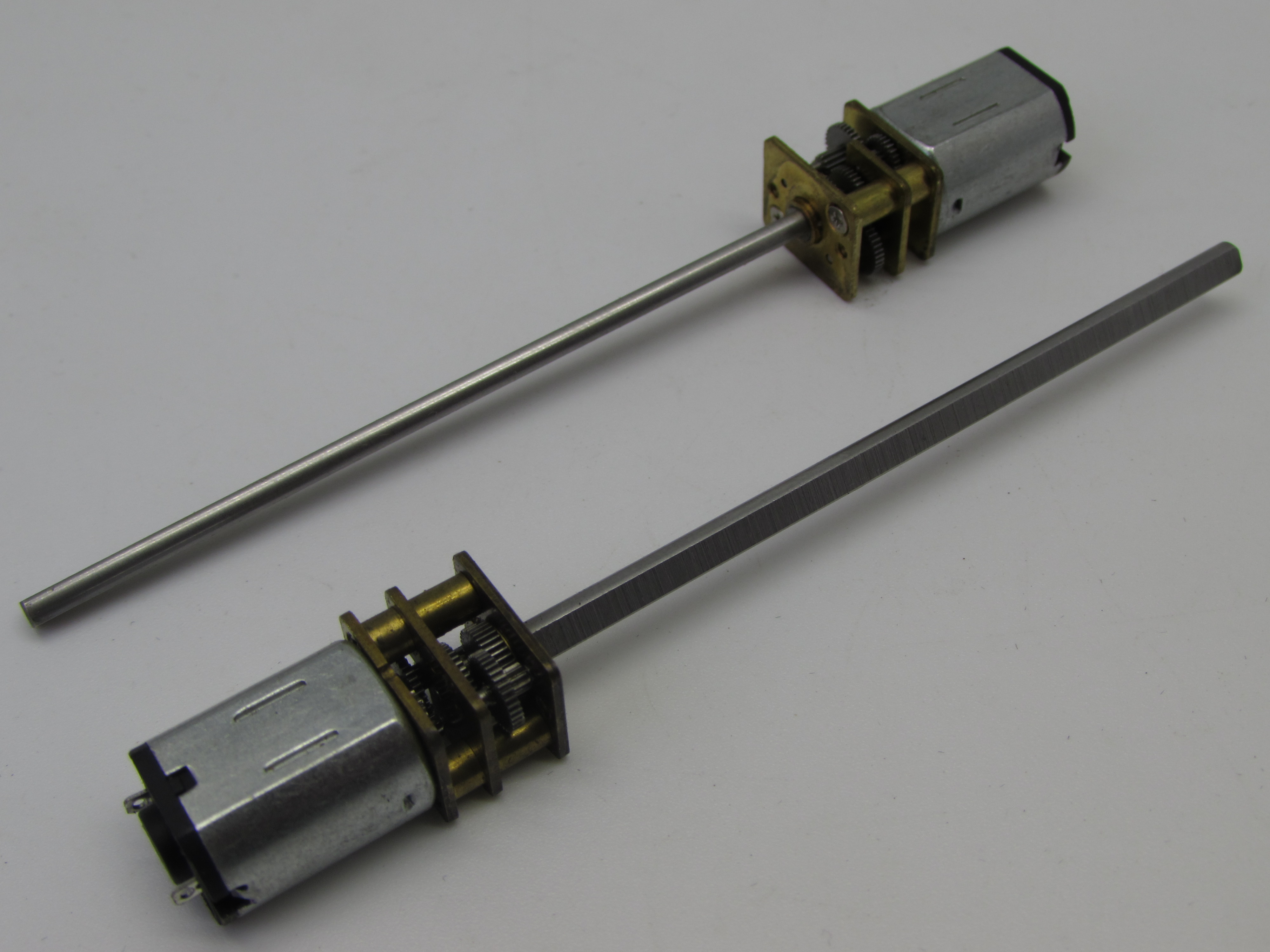 GEAR MOTOR SMALL LONG 12V (G-2N)