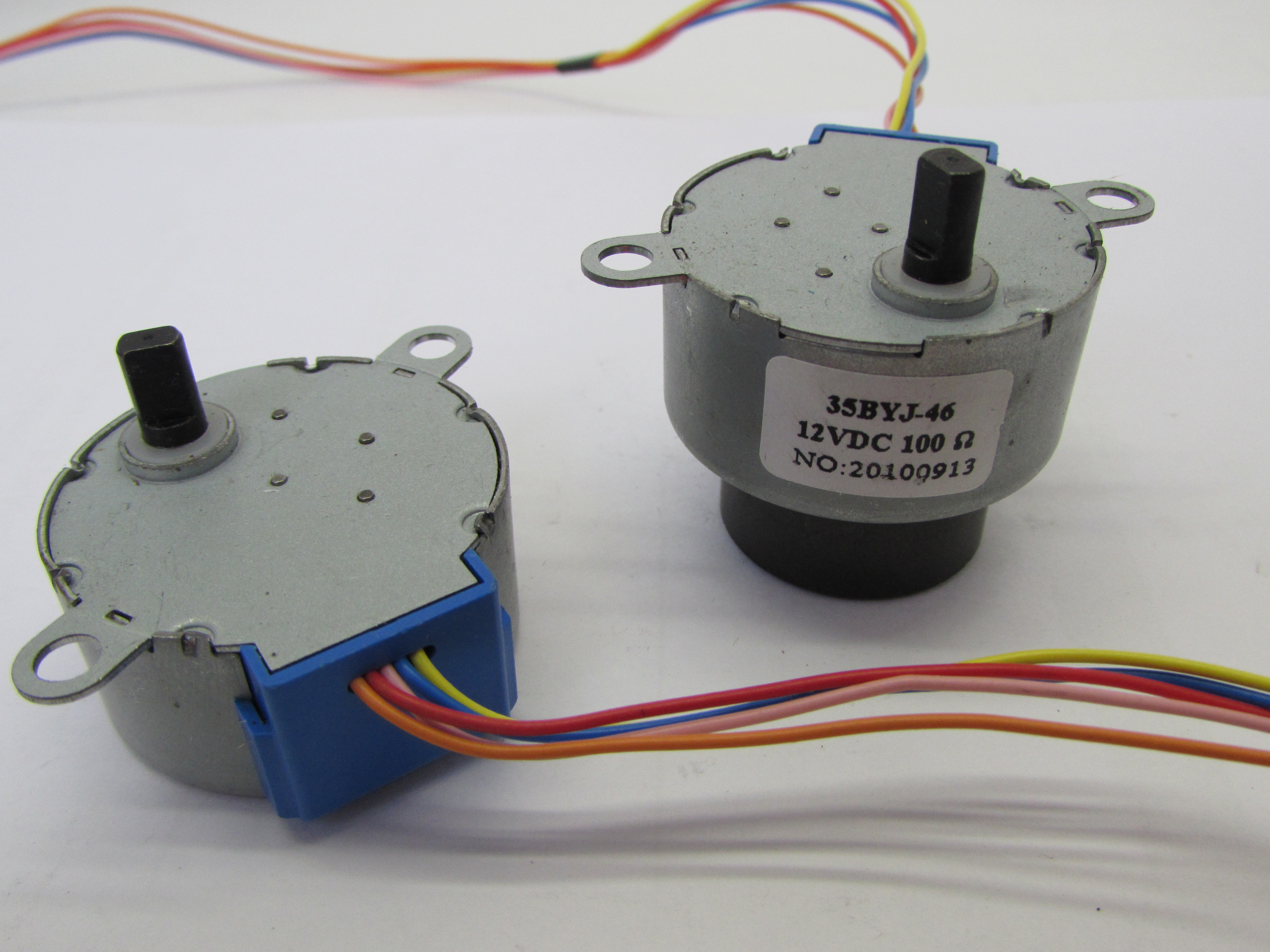 STEPPER MOTOR 
(35BYJ46)