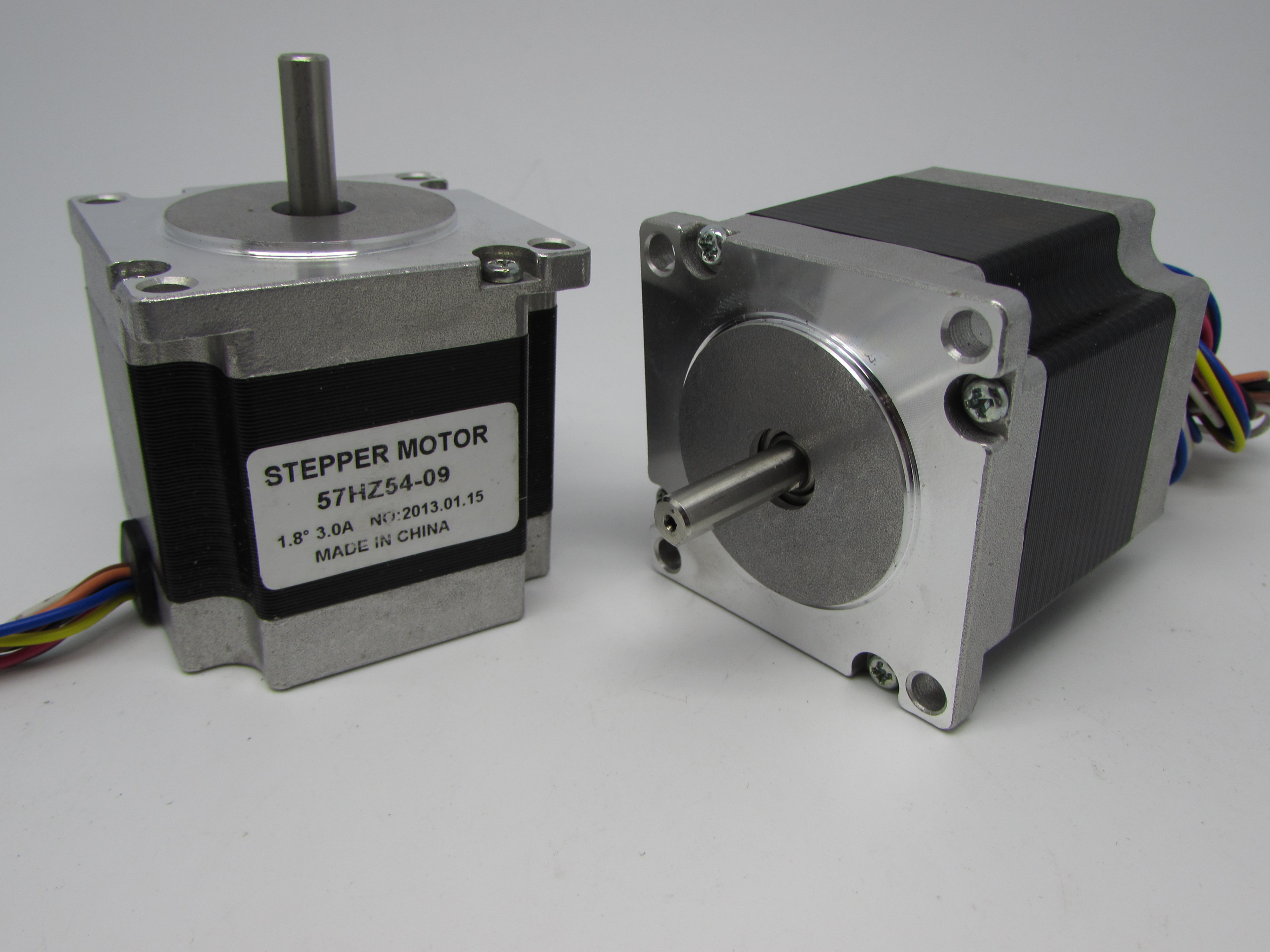 57MM (1.8°) STEPPER MOTOR 
(57HZ54-09)
(NEMA 23 FRAME SIZE 57X57MM)