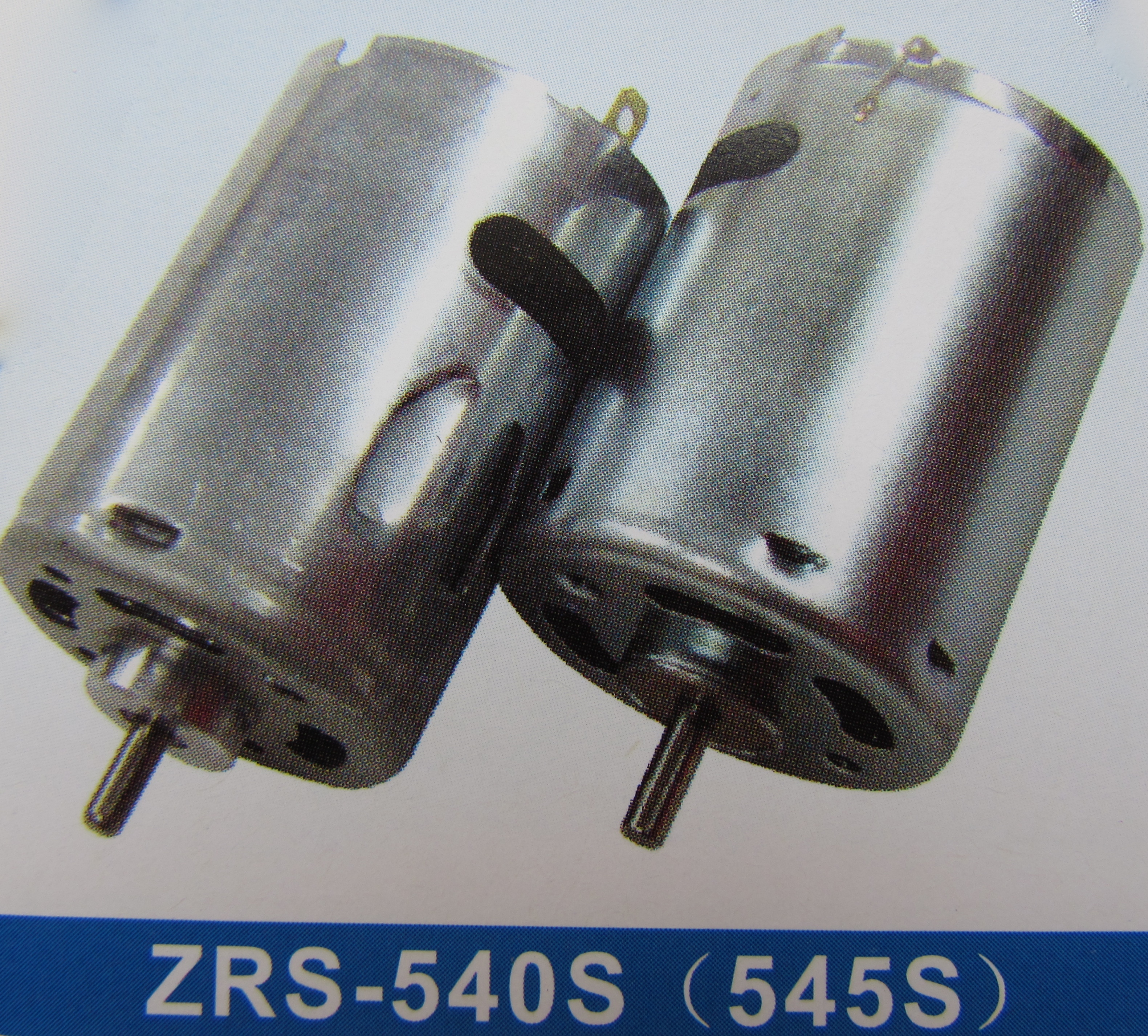 DC MOTOR
HIGH SPEED MOTOR
(RS-540)(1060365) 12V 23700RPM
DC MOTOR
HIGH SPEED MOTOR
(RS-540) BLACK 6V 15000RPM
HIGH SPEED MOTOR
(RS-545PH-12320) 6V-50V
MABUCHI