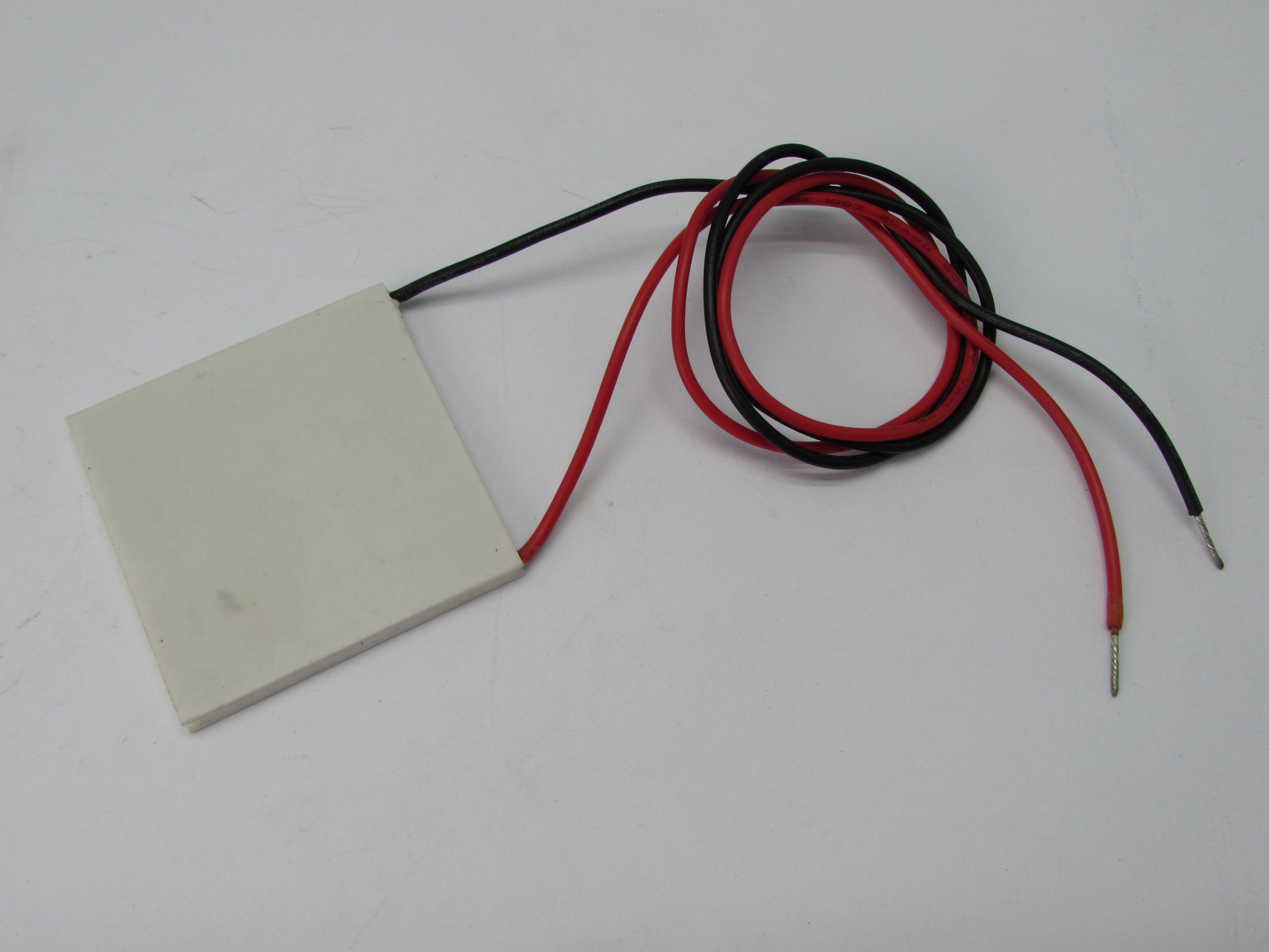 THERMOELECTRIC COOLER PELTIER MODULE
 HOT/COOL (TEC12706)
