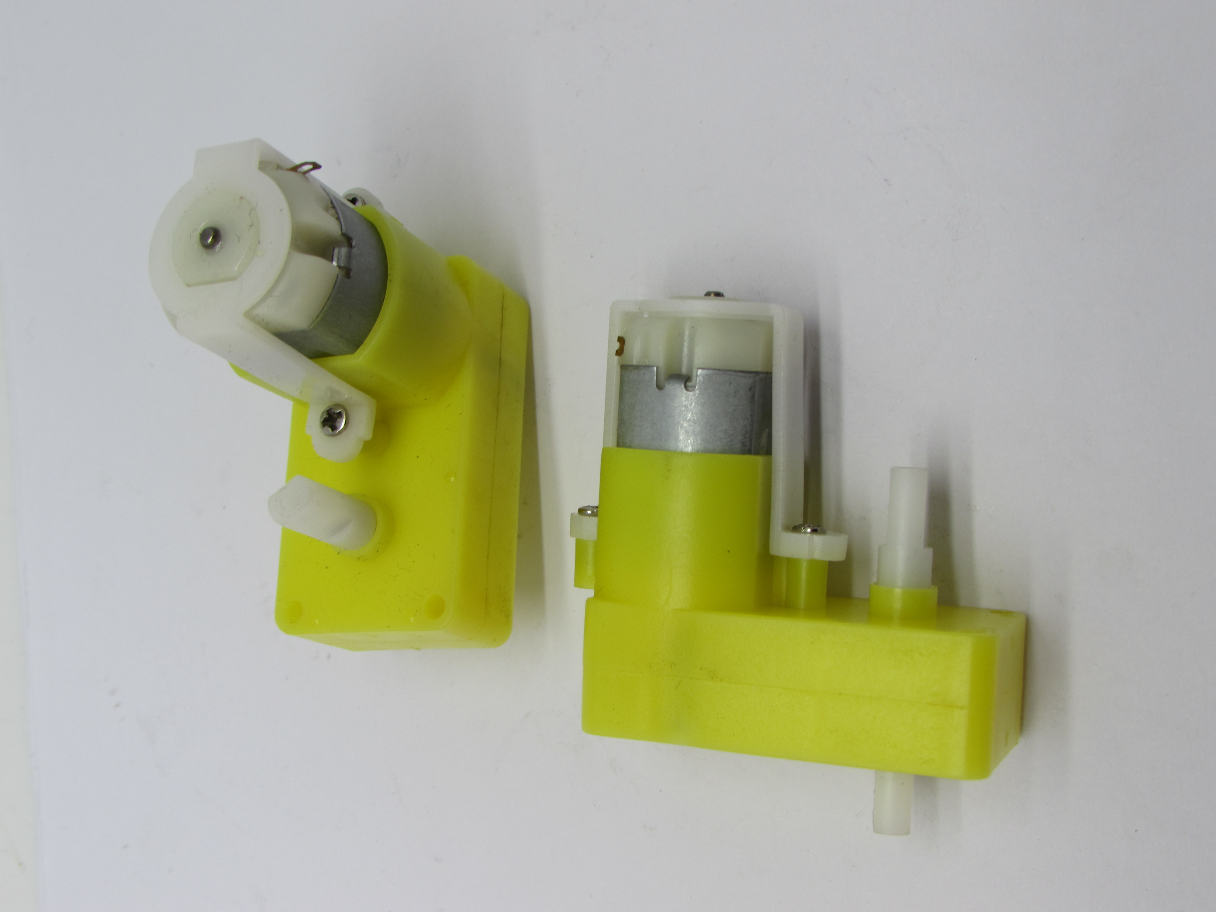 PLASTIC GEAR MOTOR YELLOW-L