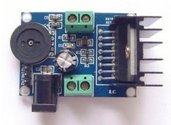 TDA7266 AUDIO AMPLIFIER MODULE
DOUBLE TRACK 7W+7W 4-8OHMS 5-15W SPEAKER USE