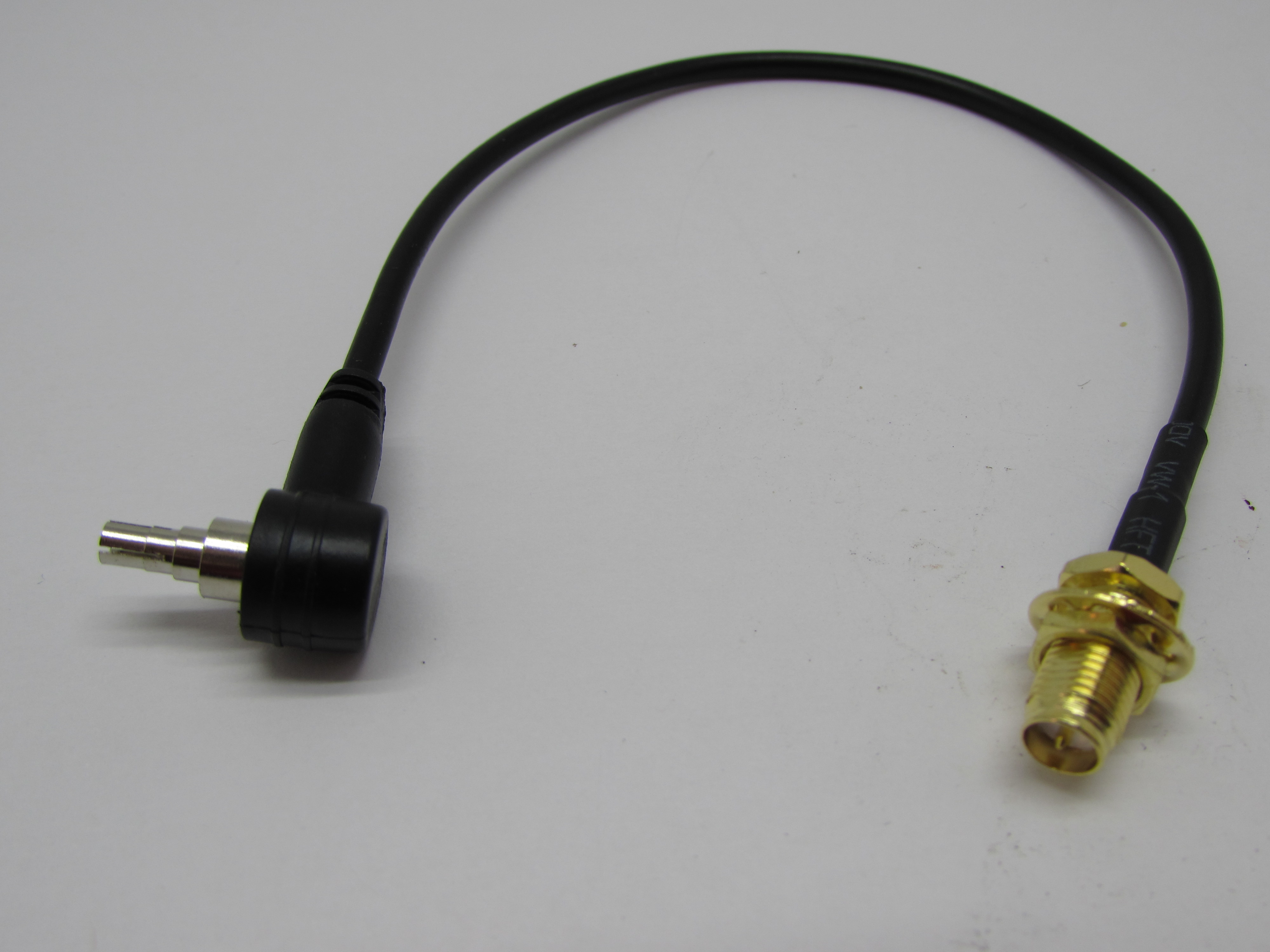 ANTENNA LINE CONNECTING CABLE TS9 MALE RIGHT ANGLE TO SMA FEMALE CABLE (20CM)(SMAK/TS9 20CM) Ø3.5MM