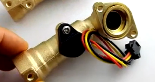 16MM TO 22MM PORT METAL LUQUID WATER FLOW SENSOR SWITCH 
(SBS-HW21RA)(5V)
