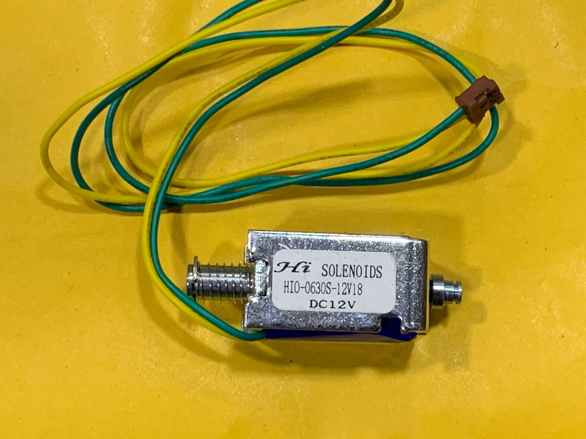 SOLENOID SWITCH 12V
(0630S-12V18)
