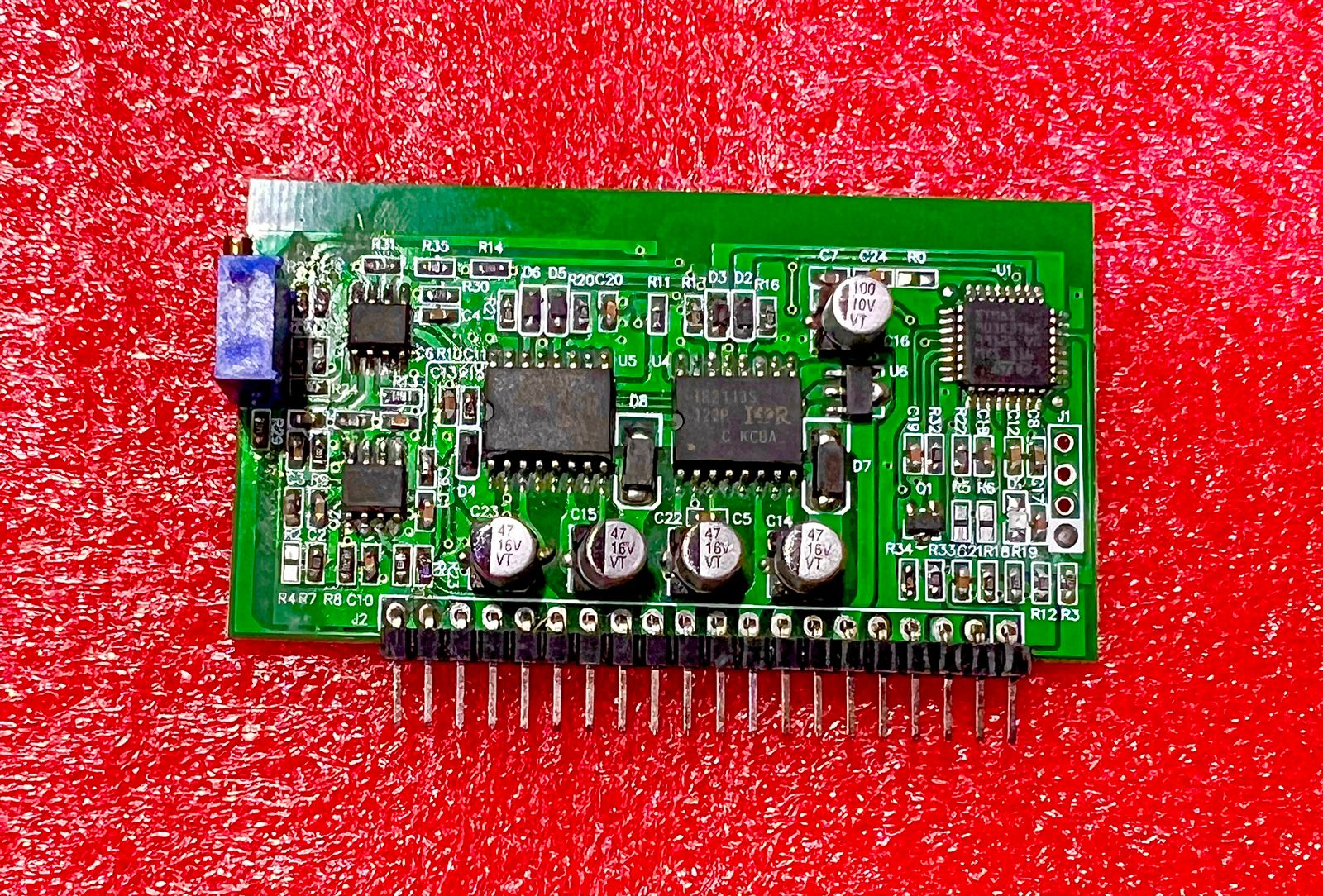 PURE SINE WAVE INVERTER DRIVER BOARD 
FFU-ACDRIVER808 V1.3 1000W
PURE SINE WAVE INVERTER DRIVER BOARD 
FFU-ACDRIVER808 V1.3 2000W
